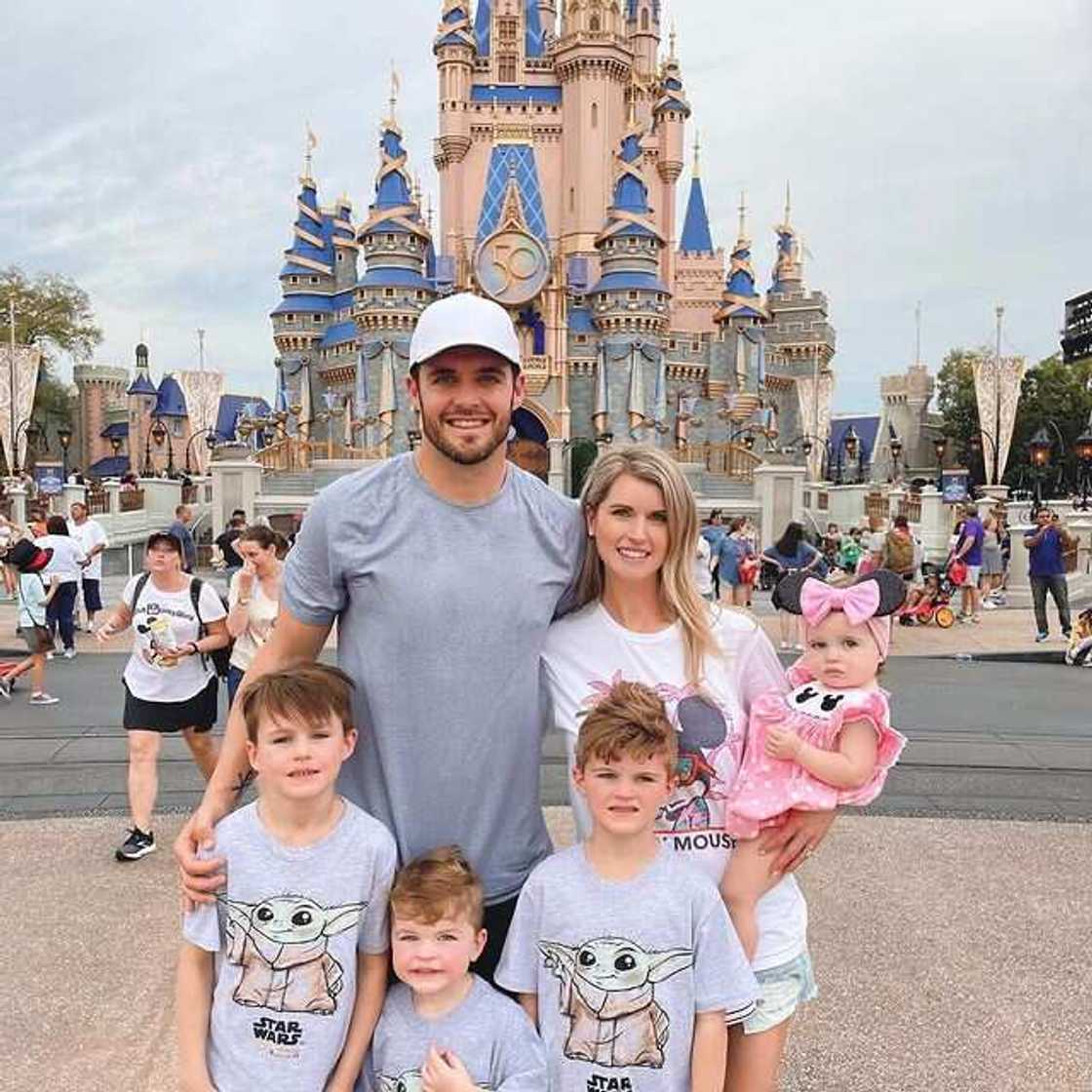 Heather Neels' bio Heather Neels' bio