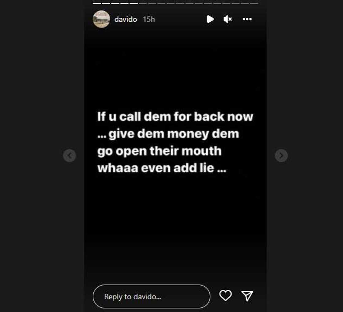 Davido, nail technicians and hairdressers. Davido, nail technicians and hairdressers.