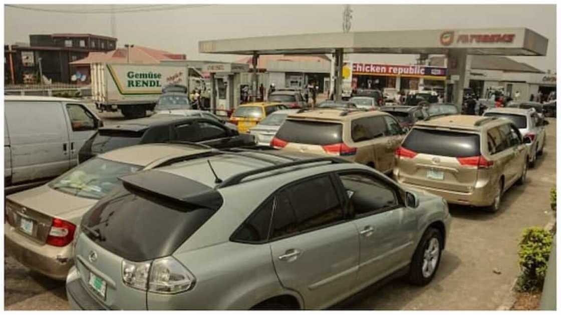 Petrol, Fuel, Fuel scarcity in Nigeria, IPMAN, petroleum marketers Petrol, Fuel, Fuel scarcity in Nigeria, IPMAN, petroleum marketers