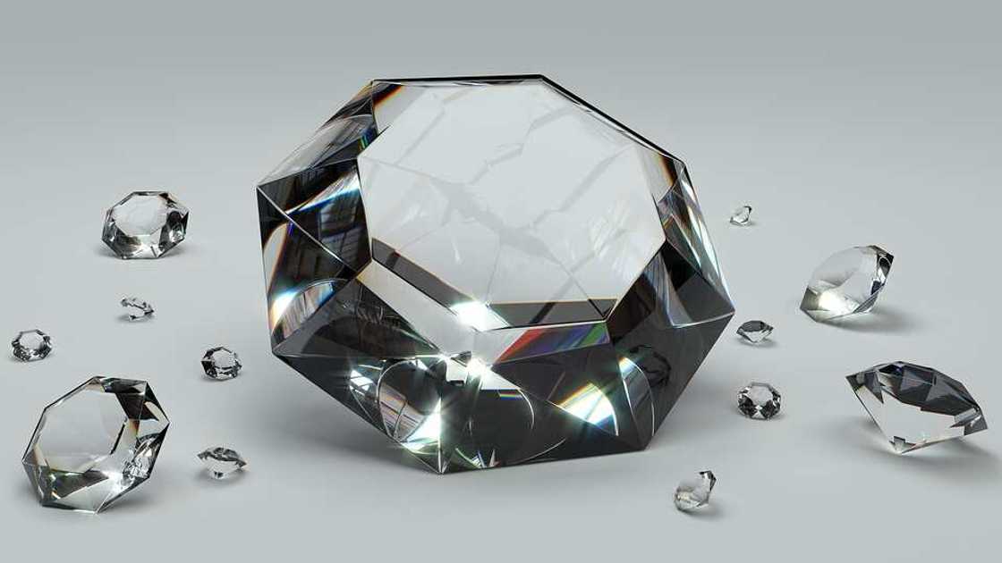 how to tell if a mounted diamond is real how to tell if a mounted diamond is real