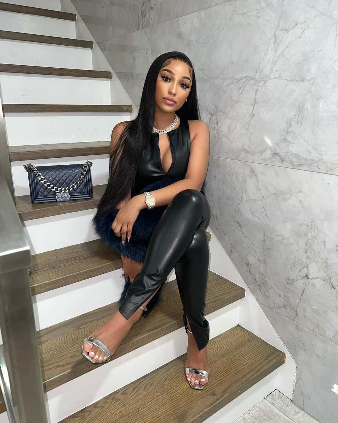 Ella Bands' net worth Ella Bands' net worth