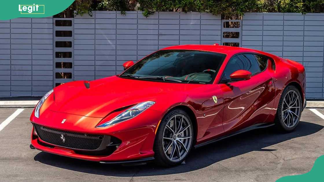 Ferrari 812 Superfast