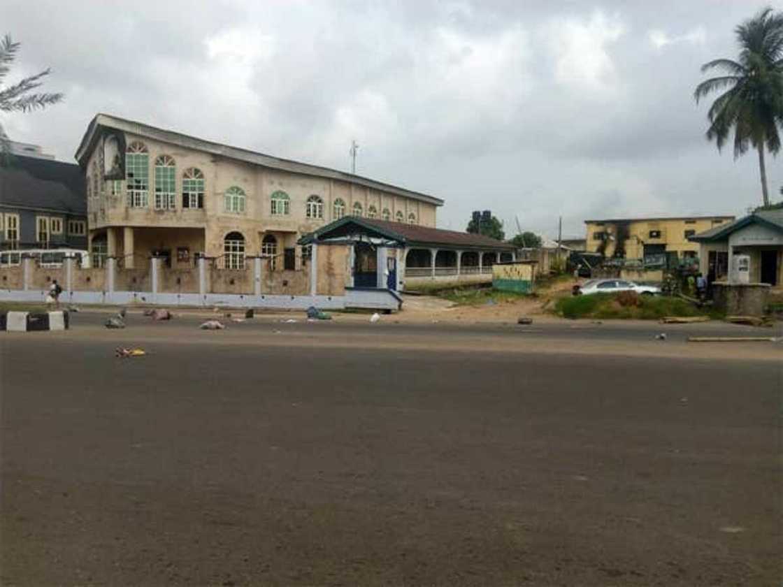 Yanzu-Yanzu: Fursunoni sunyi yunƙurin tserewa daga gidan yari a Kano Yanzu-Yanzu: Fursunoni sunyi yunƙurin tserewa daga gidan yari a Kano