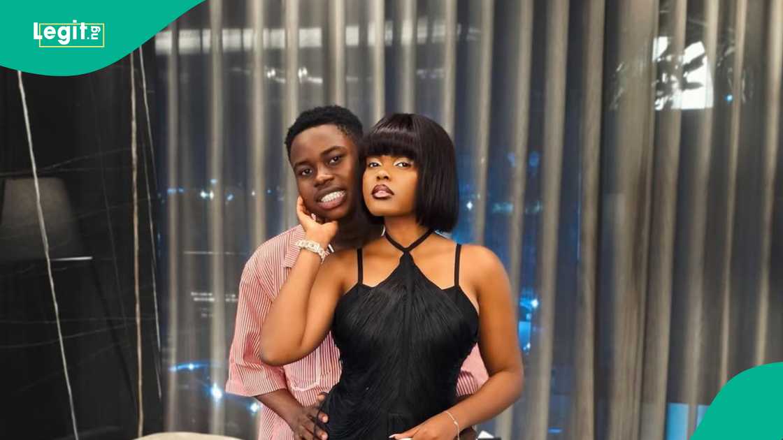 Peller flaunts proposal video with Jarvis on billboard, fans react Peller flaunts proposal video with Jarvis on billboard, fans react