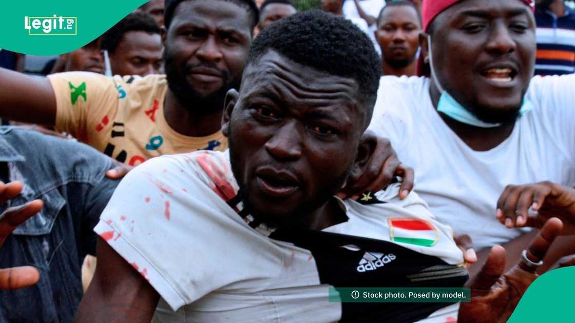 Residents flee daily attacks as hoodlums loot homes in Kano Residents flee daily attacks as hoodlums loot homes in Kano