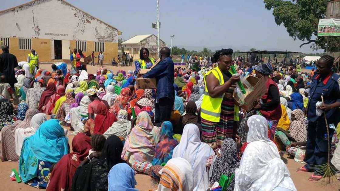 ‘Yan Boko Haram sun sa Bayin Allah da-dama sun bar Garuruwan Borno ‘Yan Boko Haram sun sa Bayin Allah da-dama sun bar Garuruwan Borno
