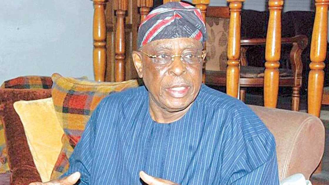 Na raba wa mutane Naira miliyan 140 jajibarin zaɓen 2003 duk da na san ba zan yi nasara ba, Olusegun Osoba