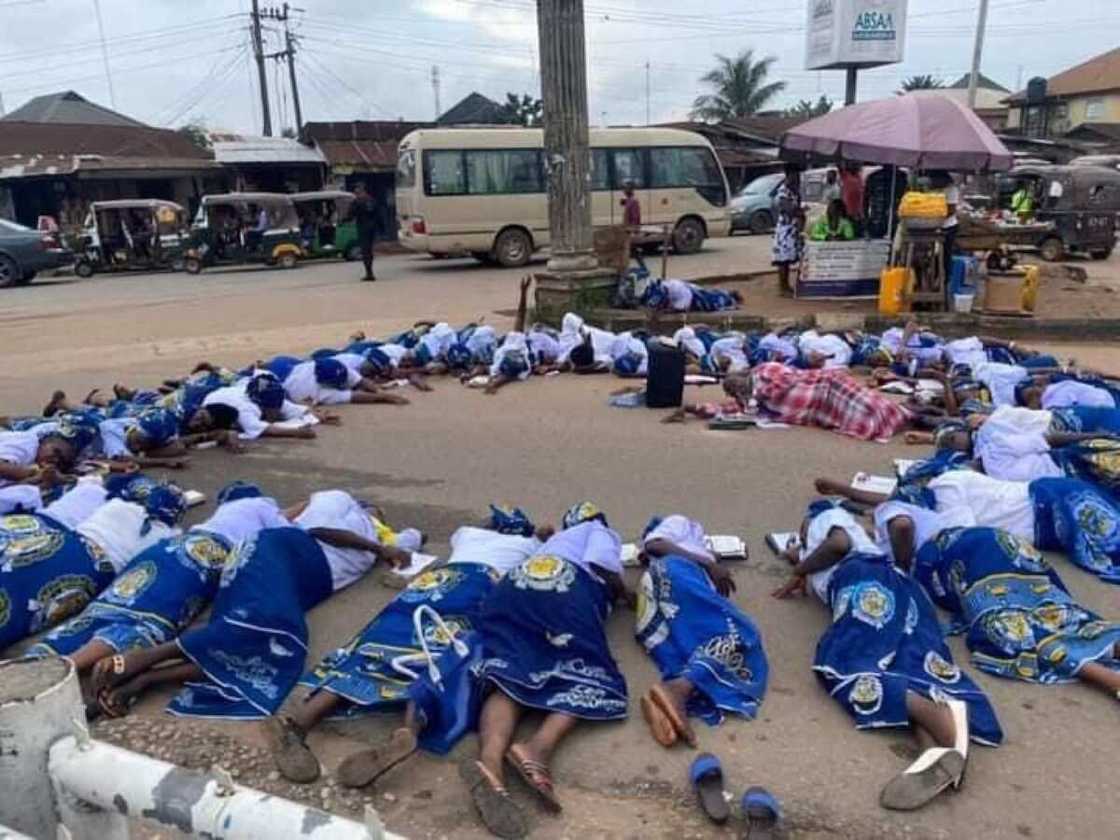 Abia state, Umuahia, Women Fellowship meeting, prayer, Opet Junction, Methodist Church of Nigeria Abia state, Umuahia, Women Fellowship meeting, prayer, Opet Junction, Methodist Church of Nigeria
