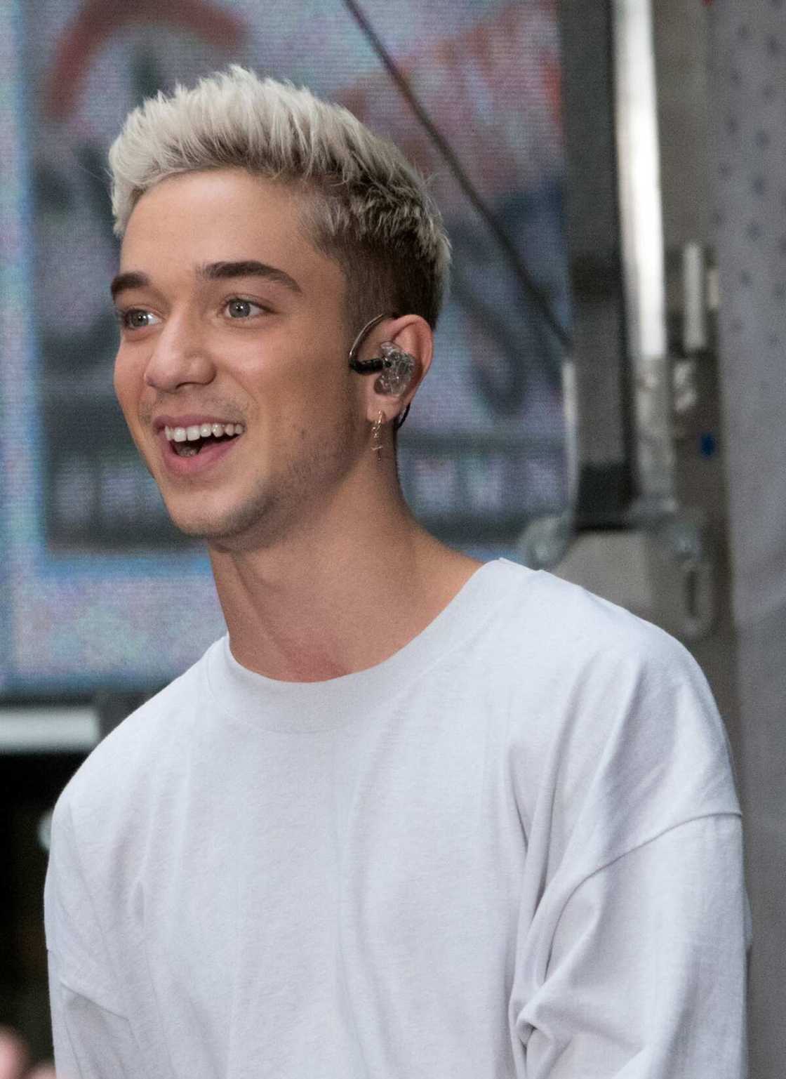 Daniel Seavey eyes