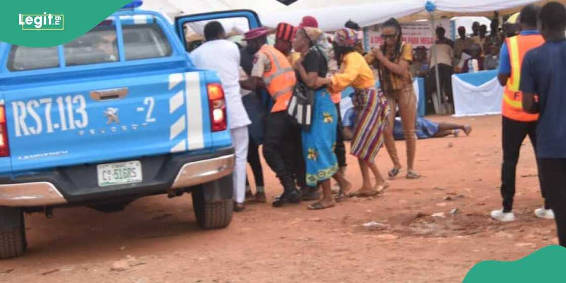 Mutane 4 sun mutu yayin wani mummunan hatsari a jihar Legas Mutane 4 sun mutu yayin wani mummunan hatsari a jihar Legas