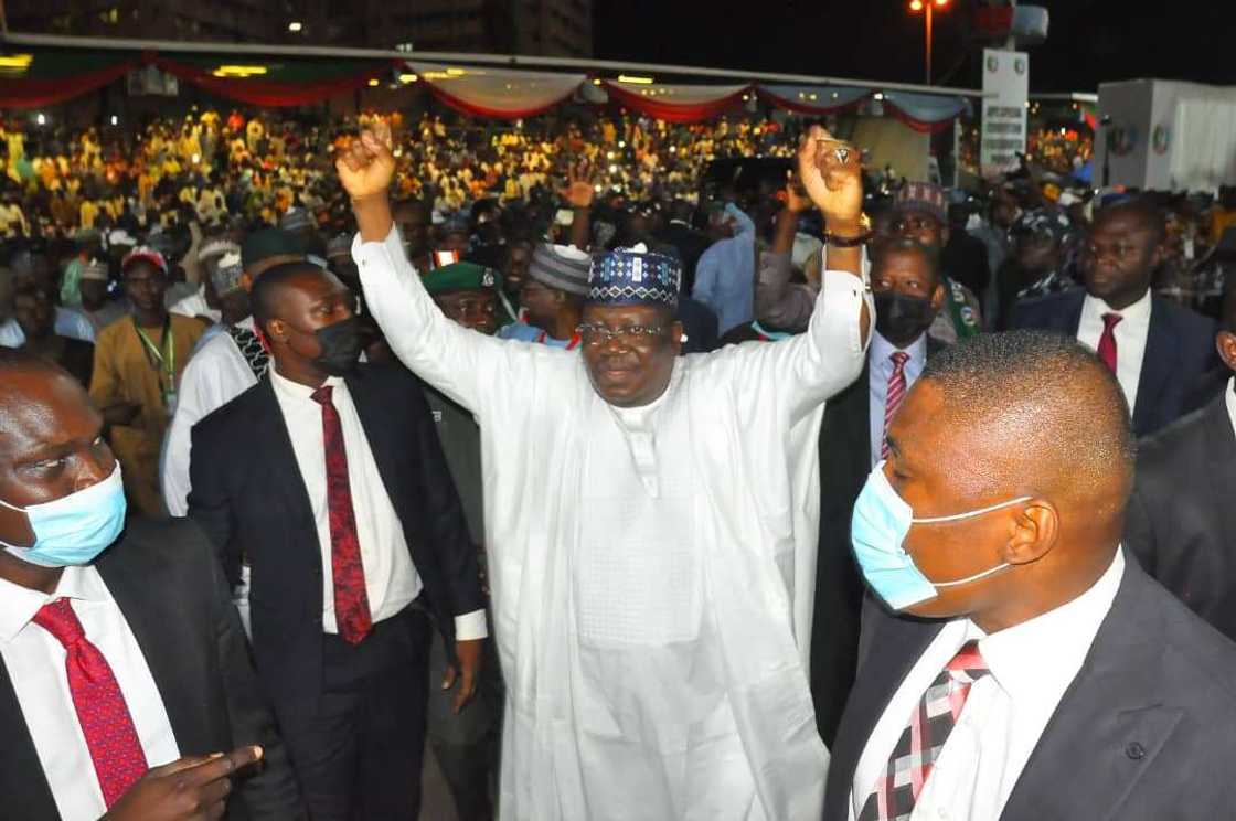 Filin taron APC. Filin taron APC.