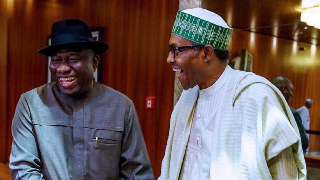 Jonathan ya bayyana dalilinsa na amincewa da sakamakon zabe Jonathan ya bayyana dalilinsa na amincewa da sakamakon zabe