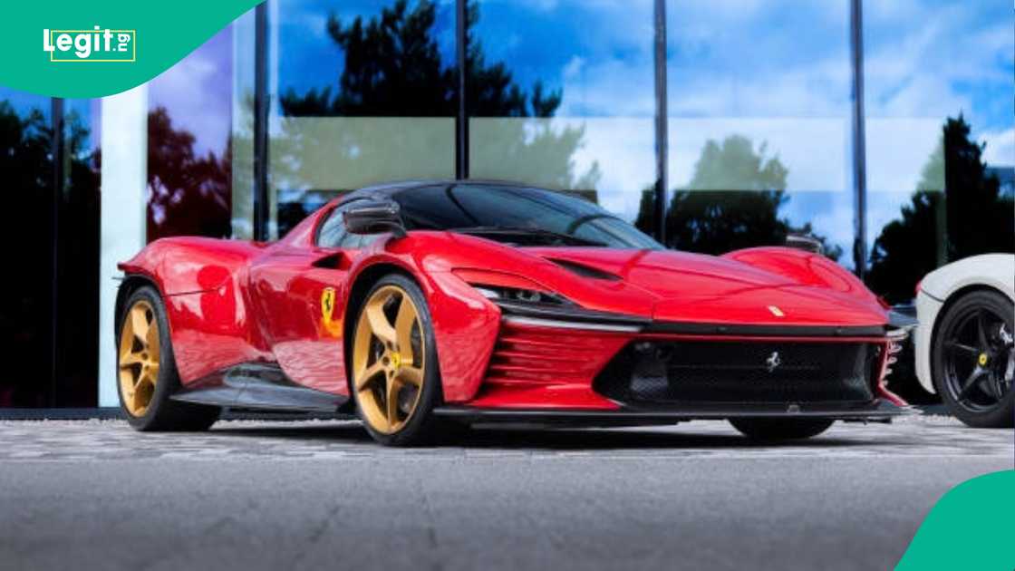 Cristiano Ronaldo, Portugal, Bugatti, Ferrari, Real Madrid Cristiano Ronaldo, Portugal, Bugatti, Ferrari, Real Madrid