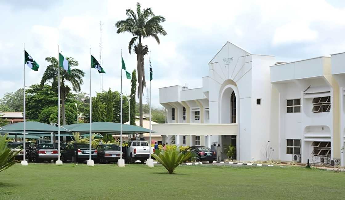 A building of the University of Nigeria, Nsukka A building of the University of Nigeria, Nsukka
