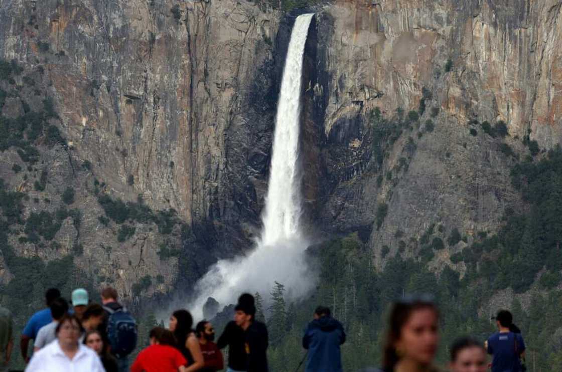 A US government shutdown means the majority of national parks would be closed, with thousands of park rangers furloughed A US government shutdown means the majority of national parks would be closed, with thousands of park rangers furloughed