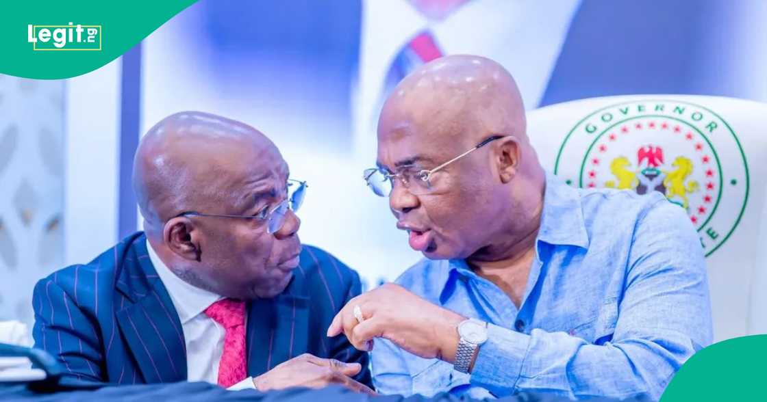 Gwamna Otti da Hope Uzodinma. Gwamna Otti da Hope Uzodinma.