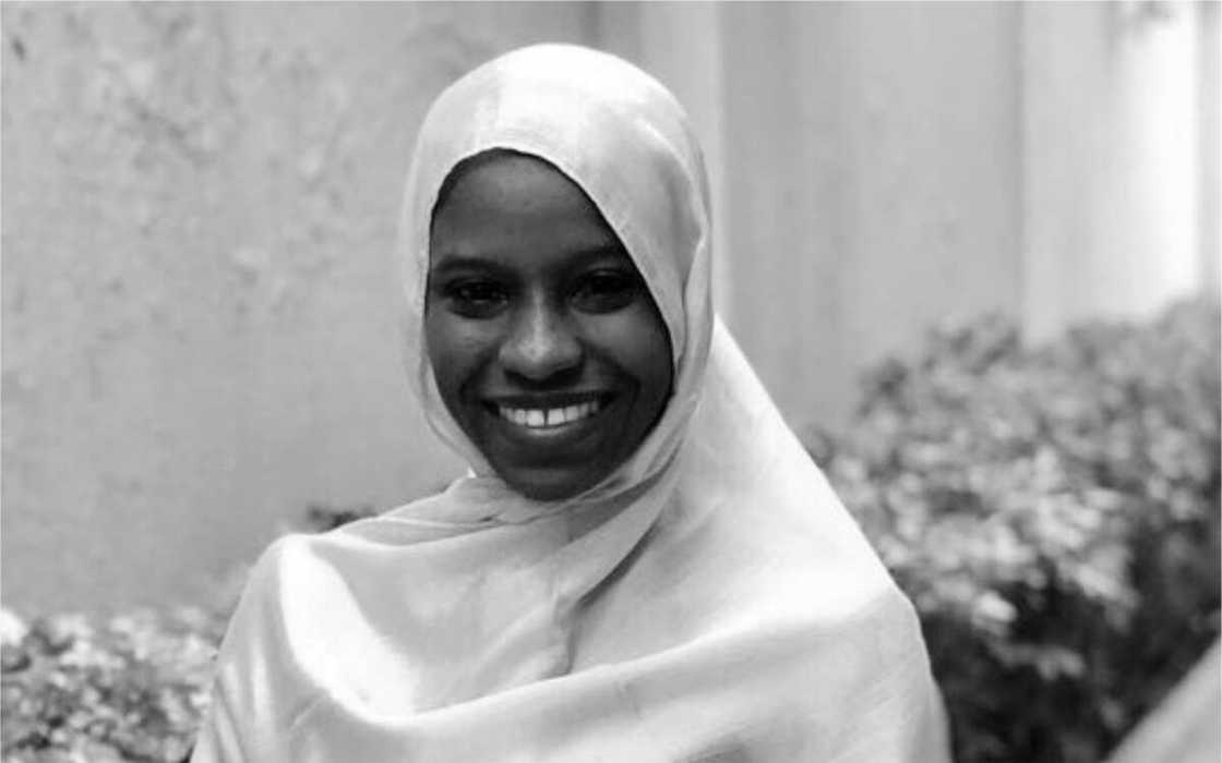 Tsallake rijiya da baya: Abubuwa 5 da ya kamata ku sani a kan Zainab Aliyu Tsallake rijiya da baya: Abubuwa 5 da ya kamata ku sani a kan Zainab Aliyu