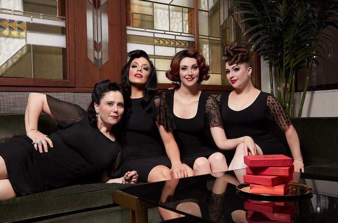 Alex Borstein movies and TV shows Alex Borstein movies and TV shows