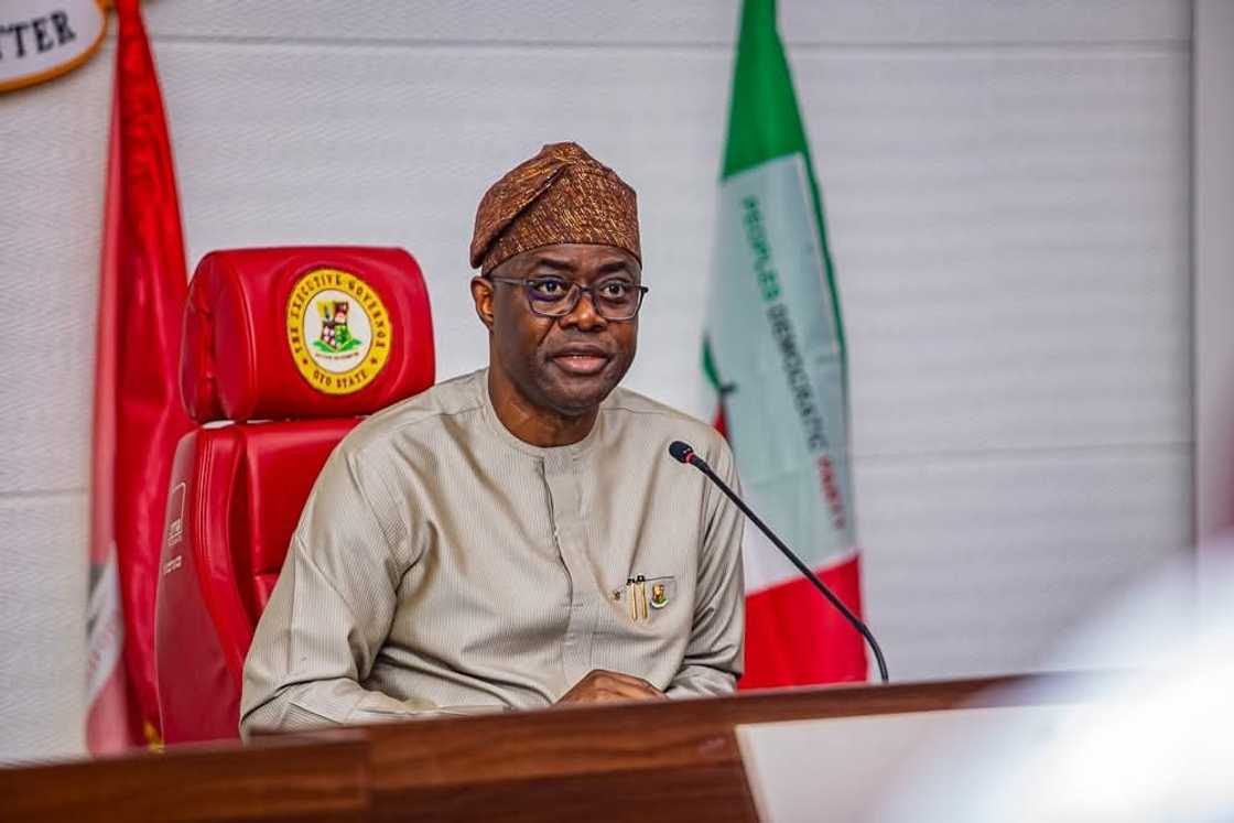 Seyi Makinde ya yi magana kan PDP Seyi Makinde ya yi magana kan PDP
