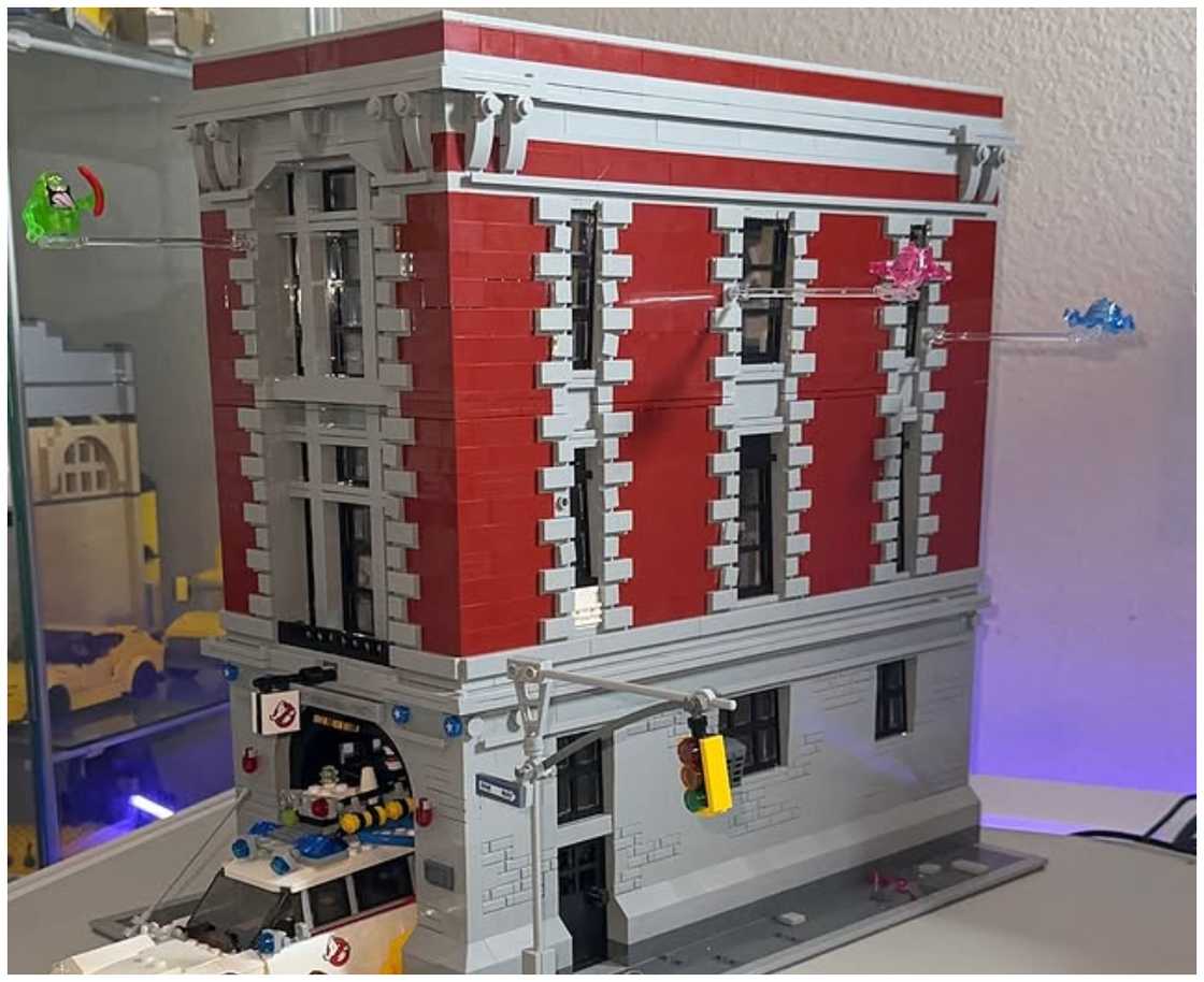 LEGO Ghostbusters Firehouse Headquarters LEGO Ghostbusters Firehouse Headquarters