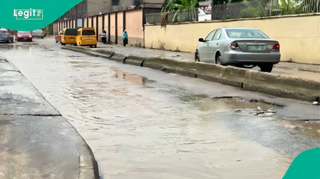 A poorly lit and flooded Lagos street, illustrating the safety concerns raised by Chiechefulam Ikebuiro in her commentary. A poorly lit and flooded Lagos street, illustrating the safety concerns raised by Chiechefulam Ikebuiro in her commentary.