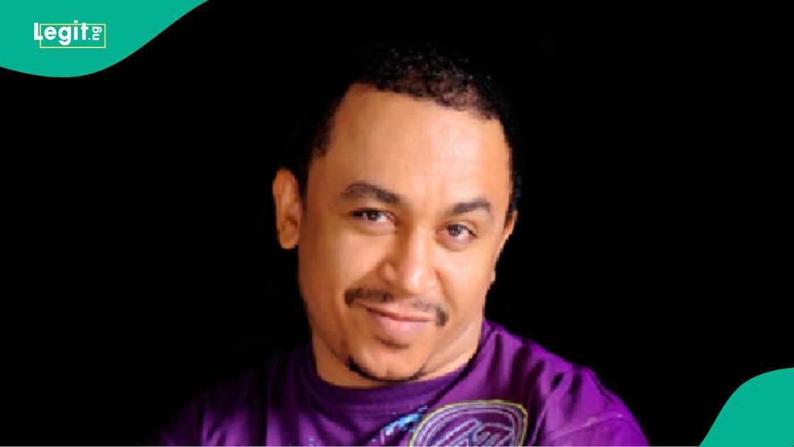 Daddy Freeze reacts to backlash over black outfit to Alexx Ekubo's Srvice of Songs