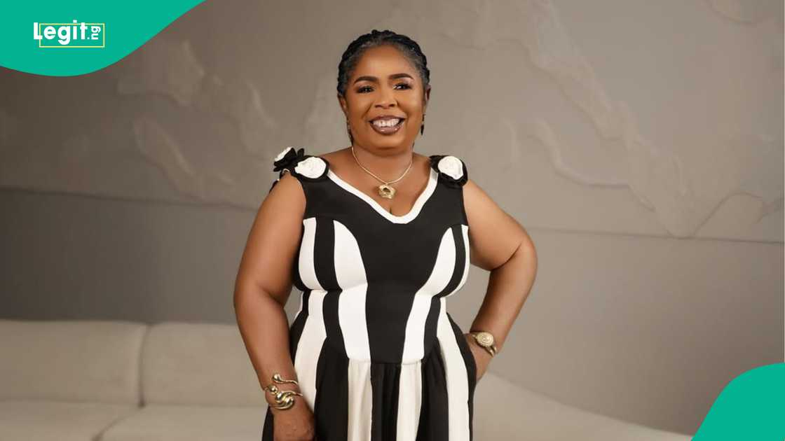 Celebs join in to celebrate Mercy Eke's mum.