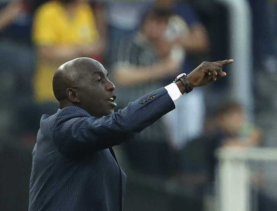 Samson Siasia. Samson Siasia.
