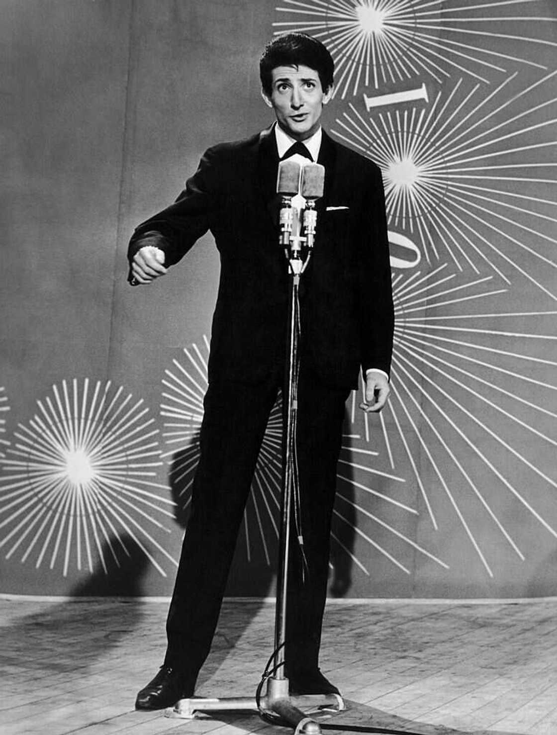 Guy Mardel dchante N'avoue jamais durant l'Eurovision de 1965 Guy Mardel dchante N'avoue jamais durant l'Eurovision de 1965