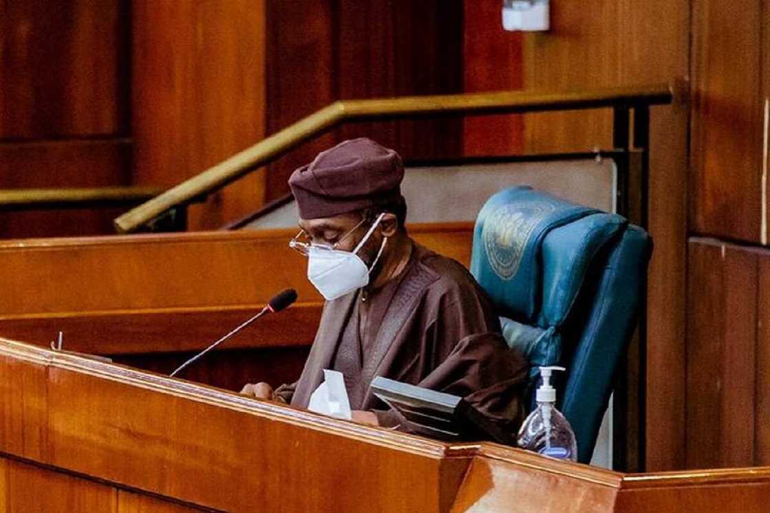 NDDC: An bawa Akpabio wa'adin awa 48 ya fada sunayen yan majalisar da suka karbi kwagilla NDDC: An bawa Akpabio wa'adin awa 48 ya fada sunayen yan majalisar da suka karbi kwagilla