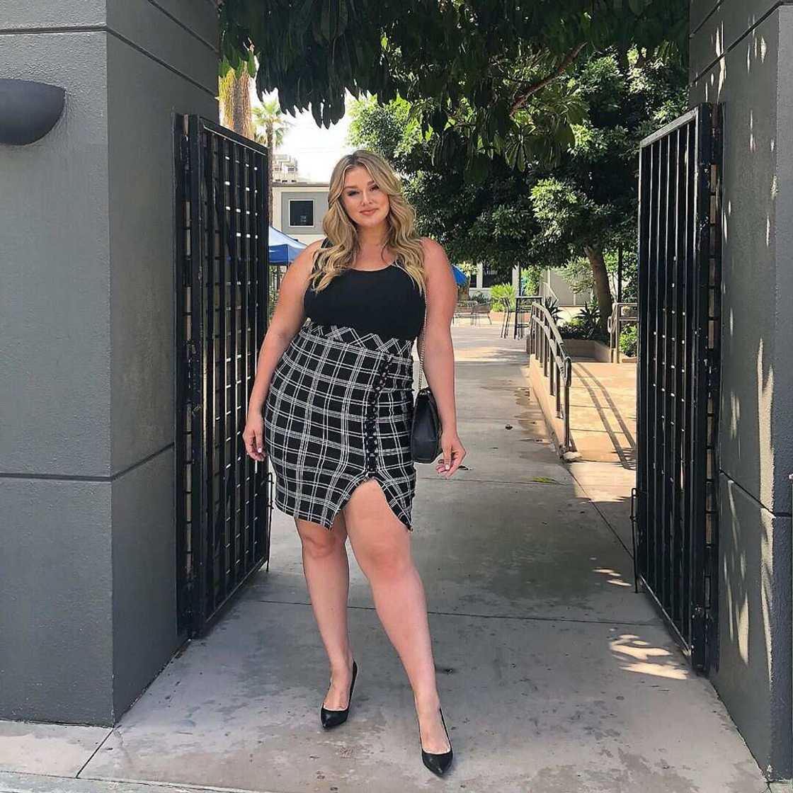 Hunter McGrady model Hunter McGrady model