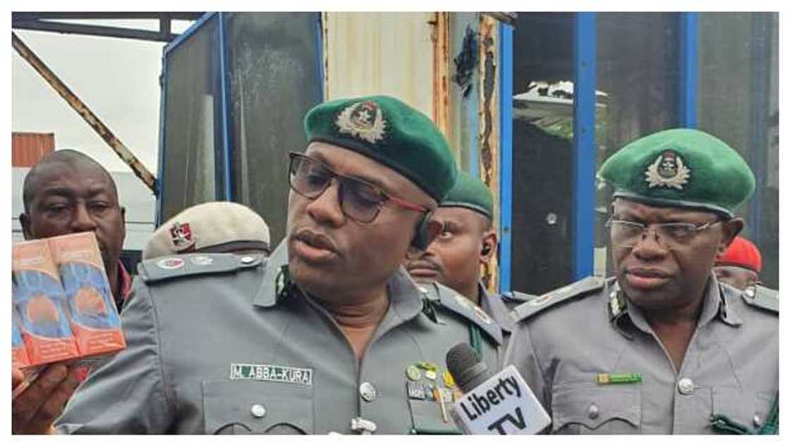 Customs' boss proposed ban on vehicles above 7 years in Nigeria Customs' boss proposed ban on vehicles above 7 years in Nigeria