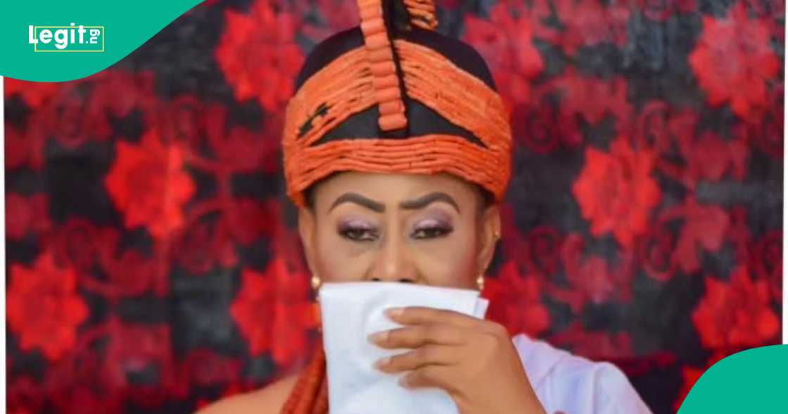 Ngozi Ezeonu anticipates her 60th birthday with a beautiful shoot. Ngozi Ezeonu anticipates her 60th birthday with a beautiful shoot.