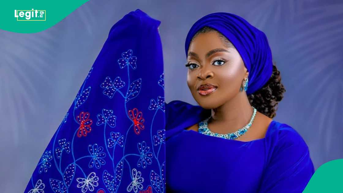 Eniola Badmus' reaction trends after Isbae U mentioned Laide Bakare's name Eniola Badmus' reaction trends after Isbae U mentioned Laide Bakare's name
