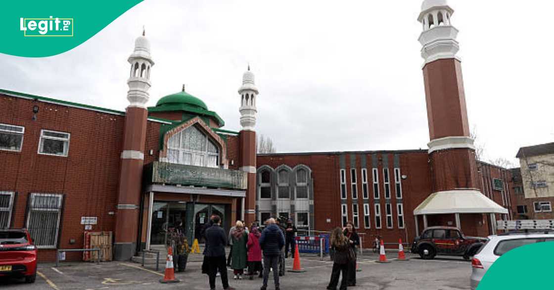 An kai hari a masallacin Manchester An kai hari a masallacin Manchester