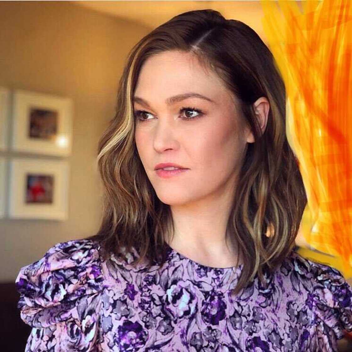 Julia Stiles