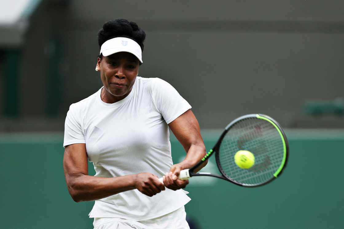 Who is richer between Venus and Serena? Who is richer between Venus and Serena?