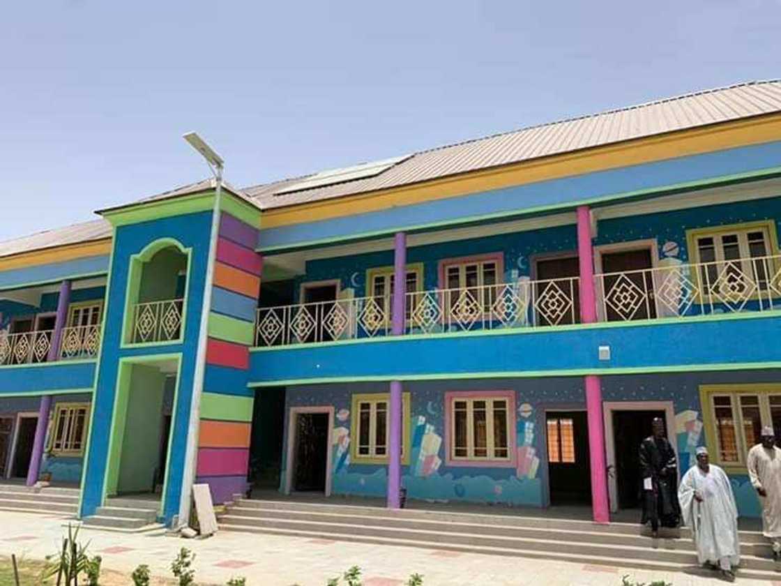 Zababben gwamnan Borno ya dauki alkawarin cigaba da ayyukan alherin Kashim Zababben gwamnan Borno ya dauki alkawarin cigaba da ayyukan alherin Kashim