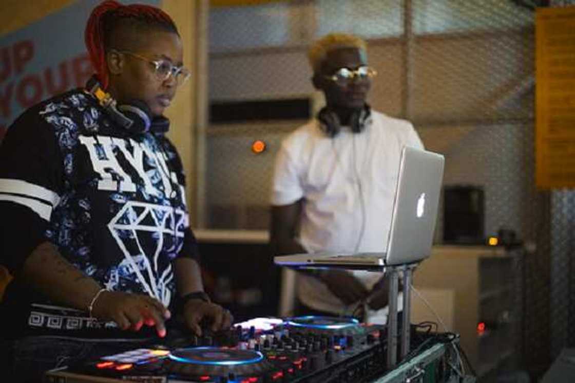 Food, games and shopping - Upbeat Centre Christmas Carnivaland 2018 introduced a new level of fun