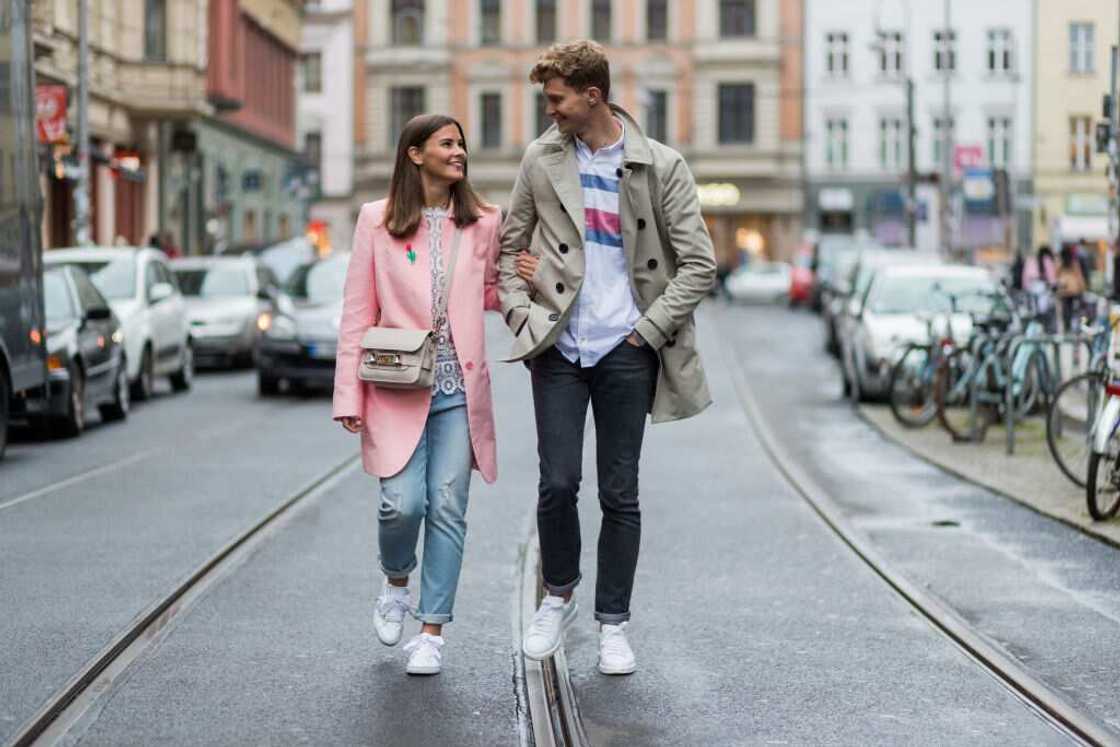 comment draguer une fille dans la rue comment draguer une fille dans la rue