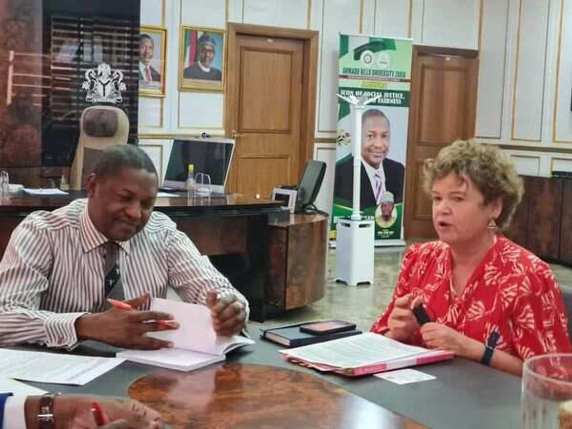 British High Commissioner and Malami British High Commissioner and Malami