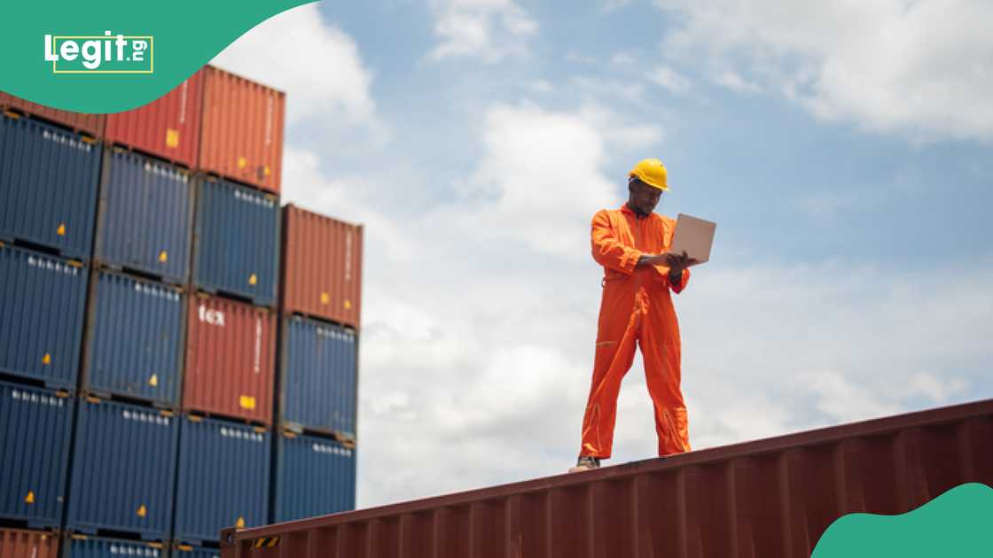 Shipping firm cancels container charges Shipping firm cancels container charges