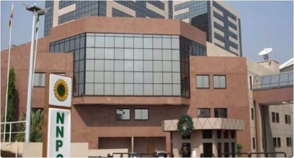 A karon farko, Buhari ya sanar da cewa NNPC ta samu ribar N287bn a shekarar 2020 A karon farko, Buhari ya sanar da cewa NNPC ta samu ribar N287bn a shekarar 2020