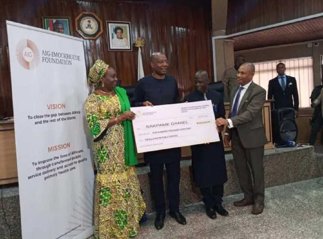 civil servants, Federal Civil Service Commission, Folashade Yemi-Esan, Presidential Award civil servants, Federal Civil Service Commission, Folashade Yemi-Esan, Presidential Award