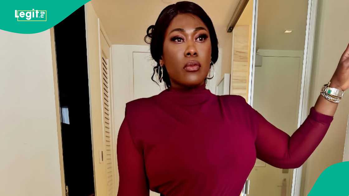 Uche Jombo授予了我们舞蹈的婚礼 Uche Jombo授予了我们舞蹈的婚礼