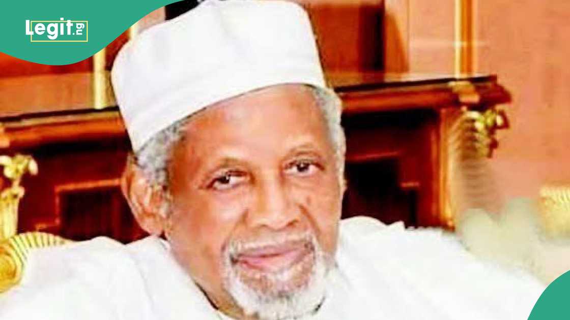 Funeral prayer in absentia was held in Kano for late Aminu Dantata Funeral prayer in absentia was held in Kano for late Aminu Dantata