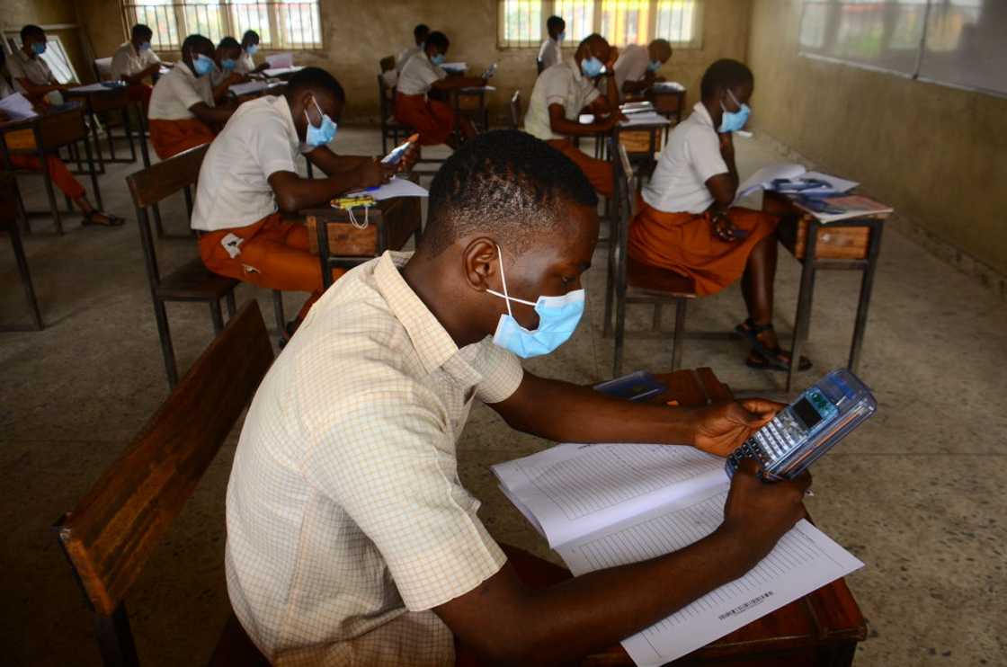 Students of Agidinbi Senior Grammar School,Ikeja, Lagos