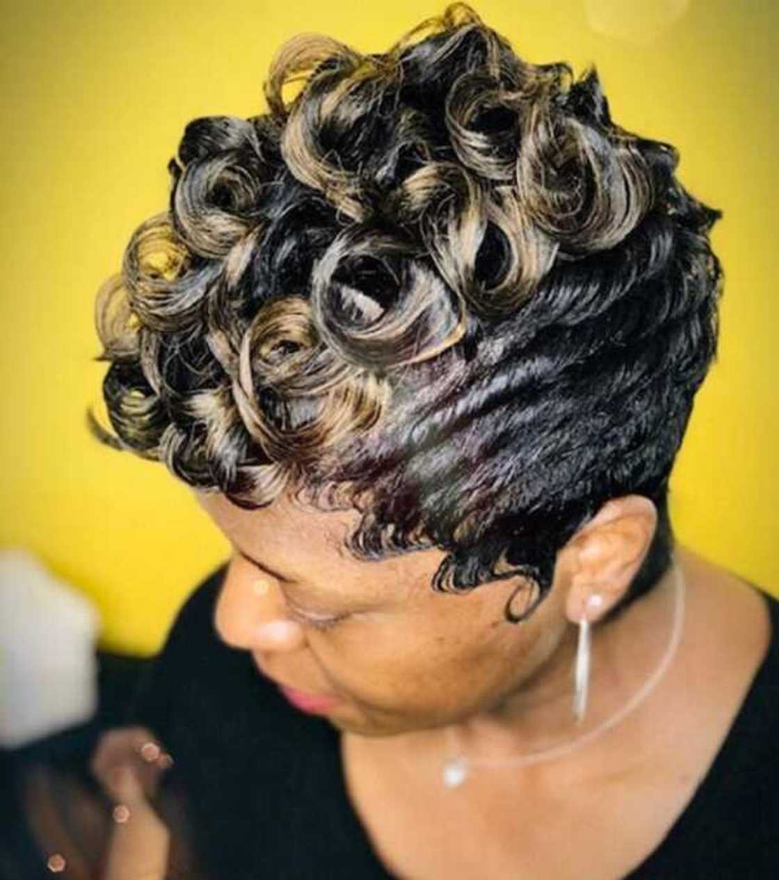 short haircuts for black women