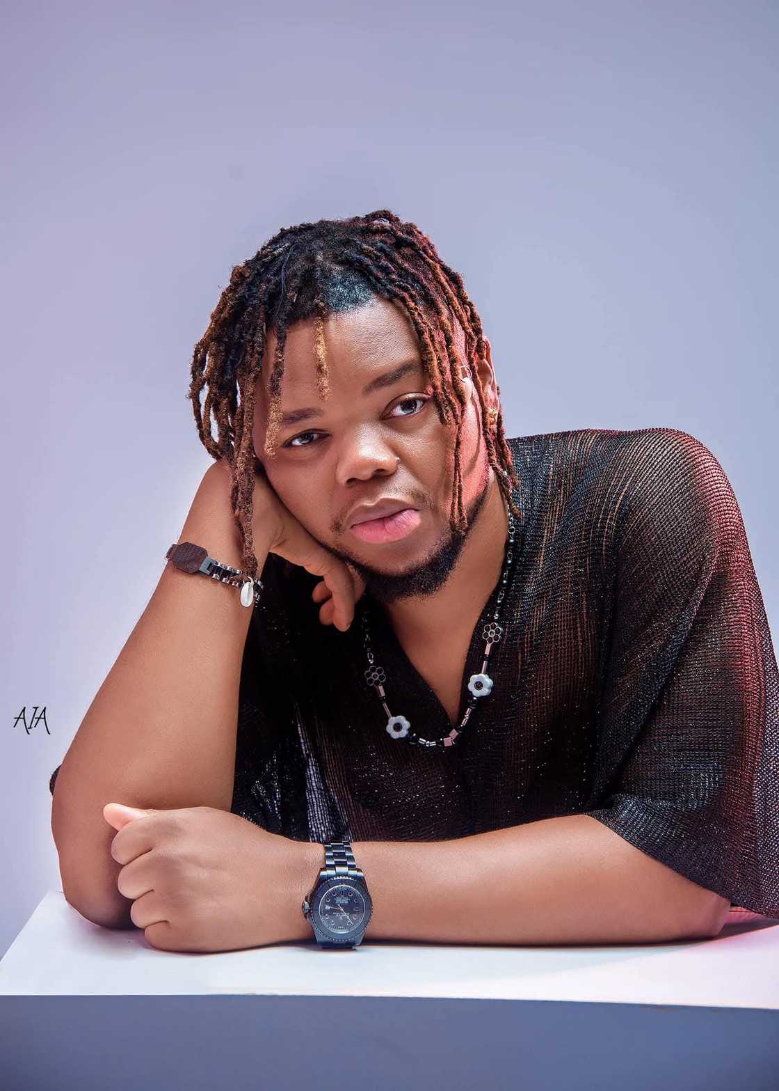 Singer Deobi recounts one-month EFCC detention, speaks on comeback amid rising success Singer Deobi recounts one-month EFCC detention, speaks on comeback amid rising success