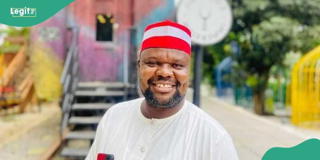 DSS sun tsare Daraktan fina-finai tare da masa tambayoyi DSS sun tsare Daraktan fina-finai tare da masa tambayoyi